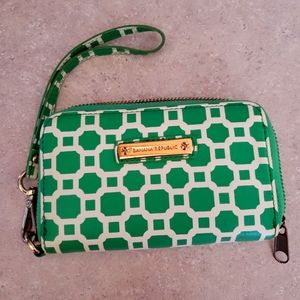 Banana Republic wristlet